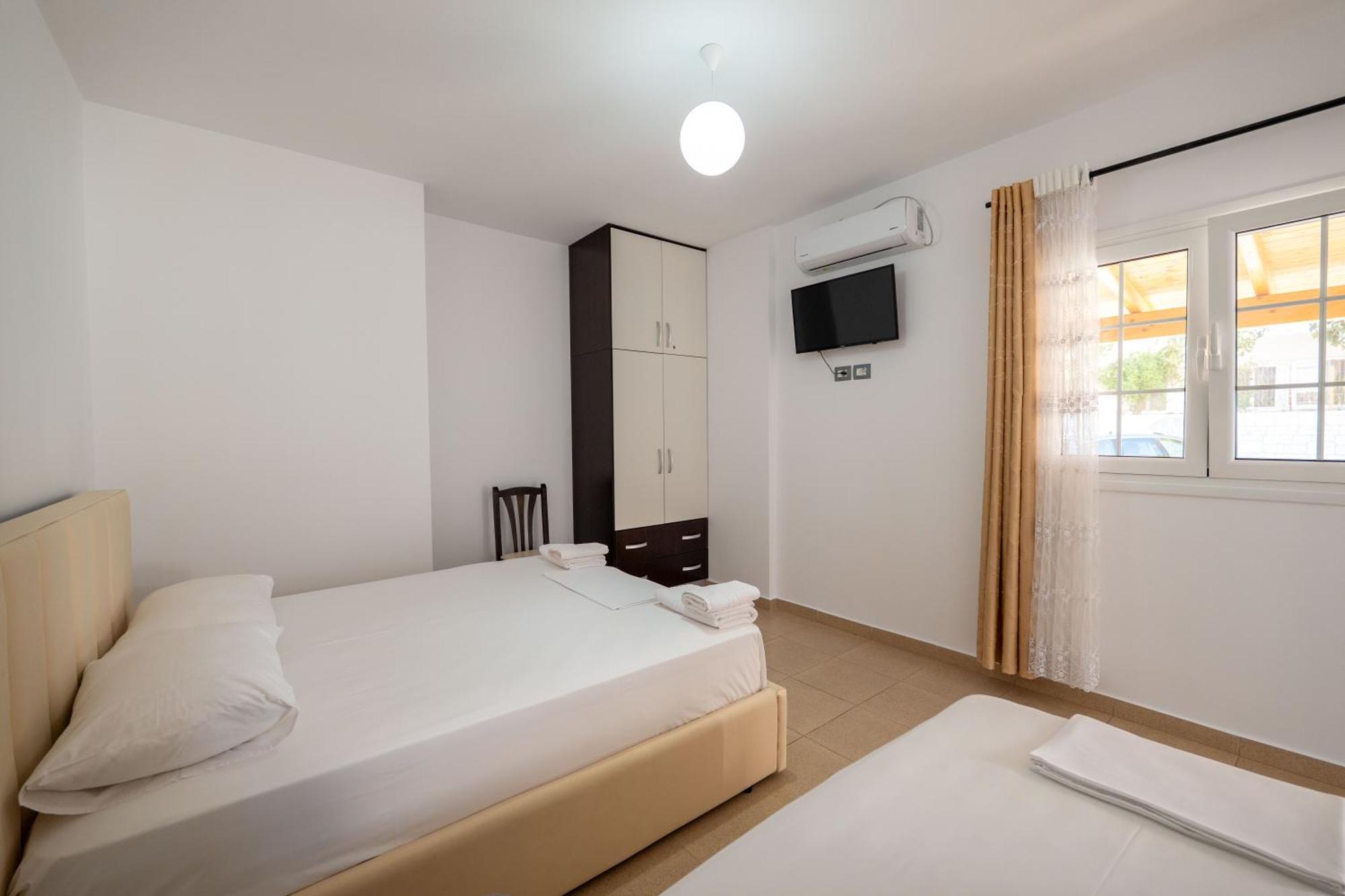 Apartments Aktea Ксаміл Екстер'єр фото