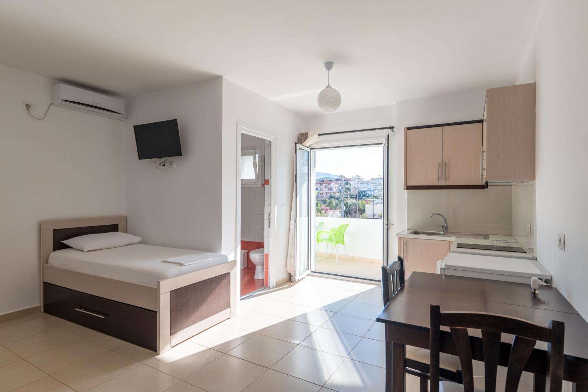 Apartments Aktea Ксаміл Екстер'єр фото