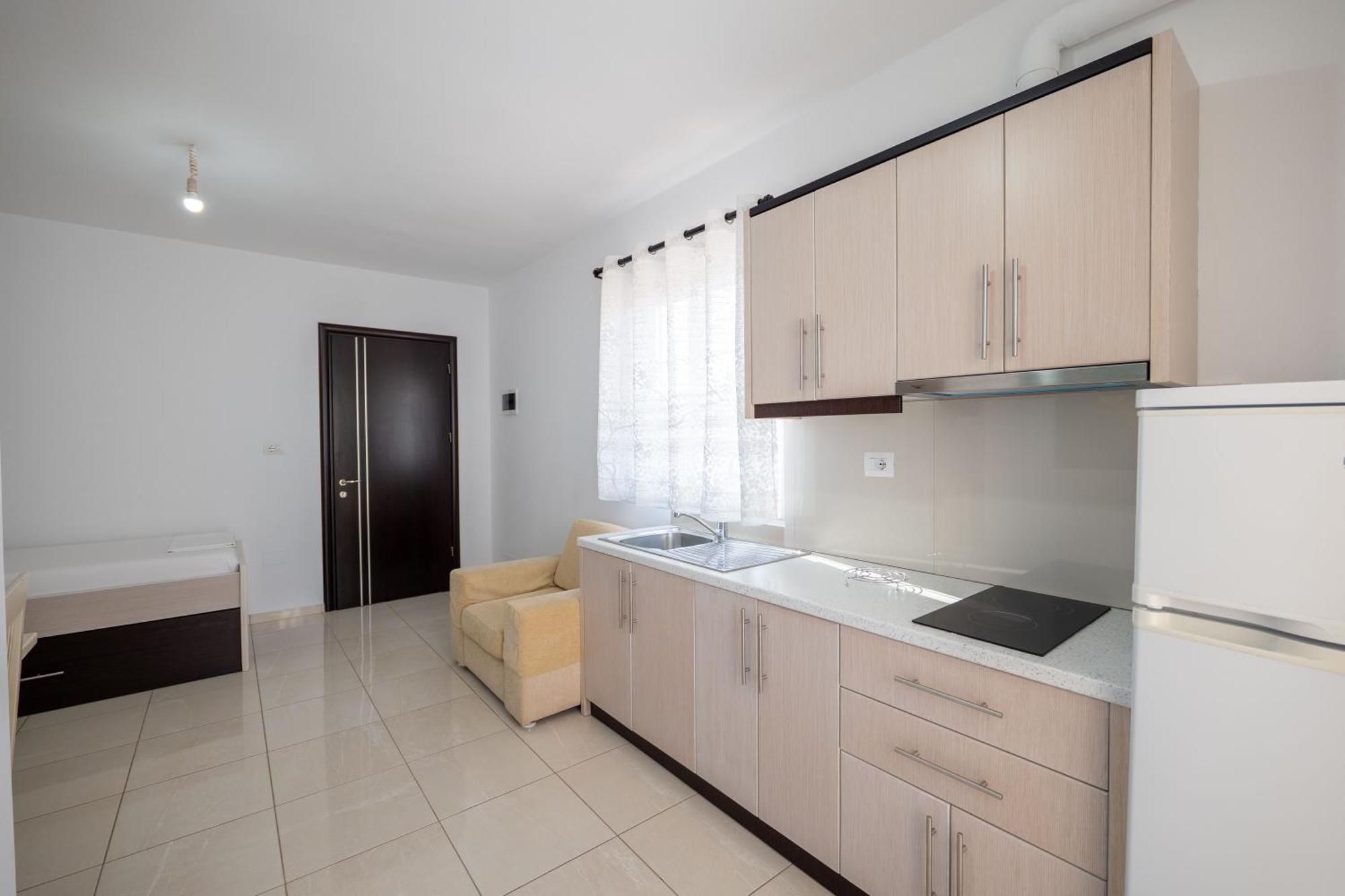 Apartments Aktea Ксаміл Екстер'єр фото