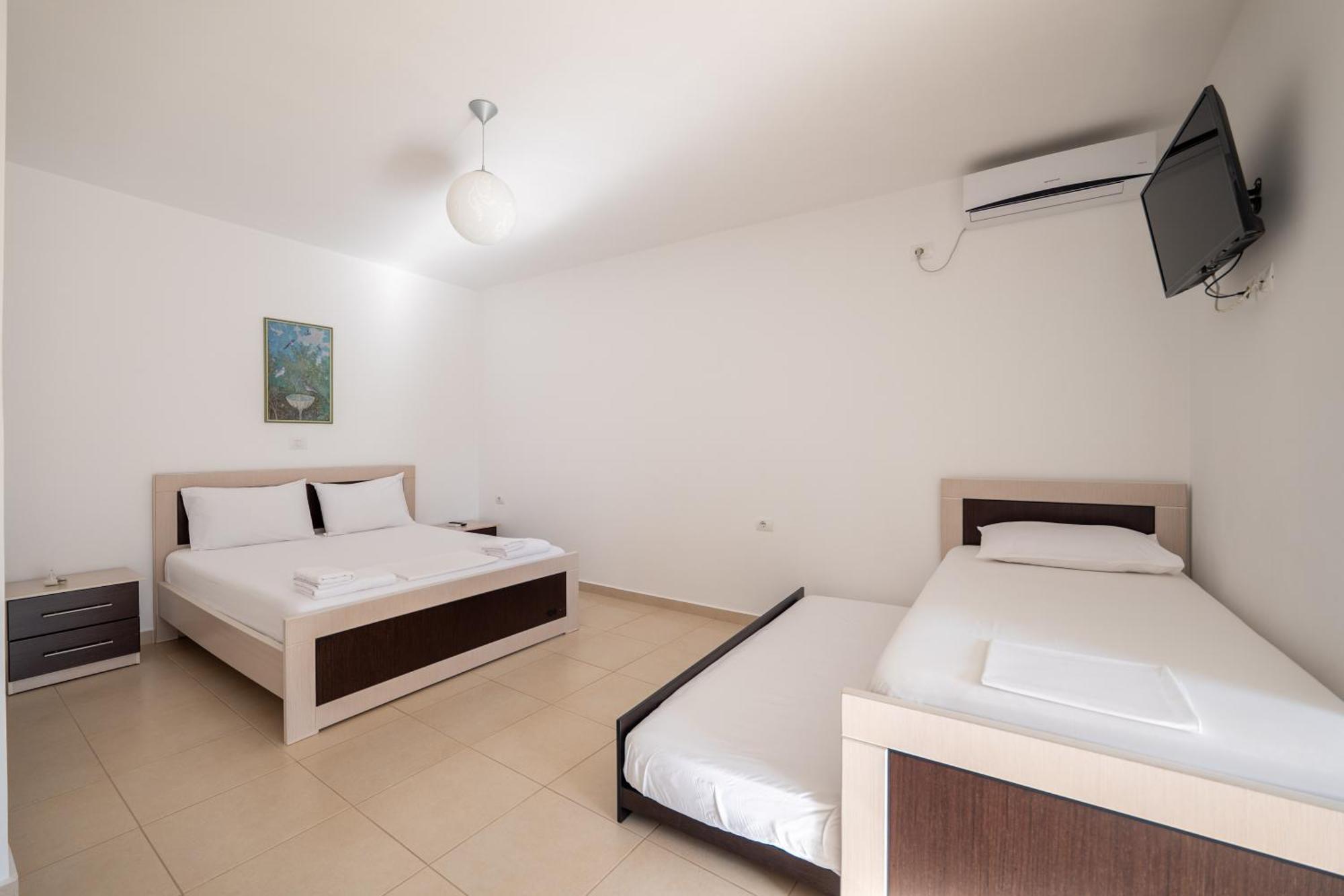 Apartments Aktea Ксаміл Екстер'єр фото